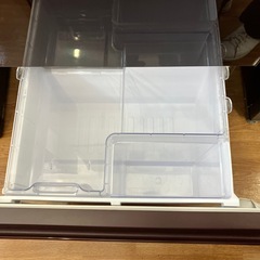 「安心の6ヶ月保証付。【３ドア冷蔵庫 SHARP SJ-GW36E-R 2019年製 356L 101L】取りに来れる方限定。」の画像