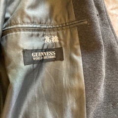 メンズダークグレーロングコートの画像