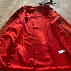 TWINRE Tオレンジロングコートの画像