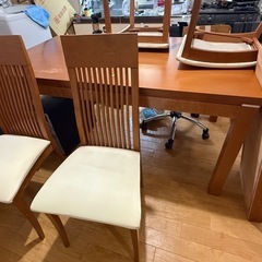【堀江の家具】高級ダイニングテーブルセットの画像