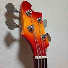 リッケン コピー ベース ポール風塗装の画像