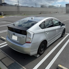 30プリウス　Sツーリングの画像