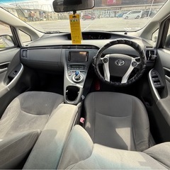 30プリウス　Sツーリングの画像