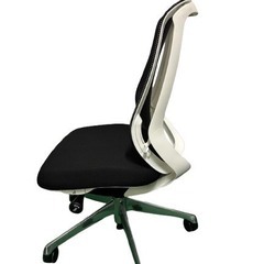 2023年製　okamura　Sylphy　シルフィ　ハイバックチェア　C635BW　FMP1　（在庫：2）の画像