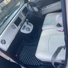 ダイハツ ミラココアの画像