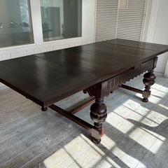 ヴィンテージテーブルの画像