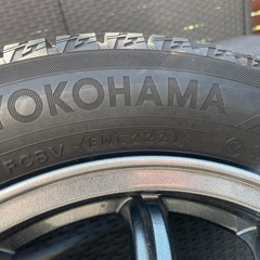 スタッドレスタイヤ YOKOHAMA ice GUARDの画像