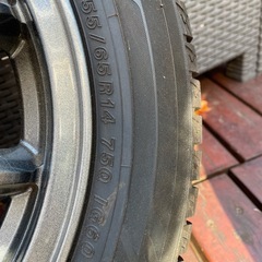 スタッドレスタイヤ YOKOHAMA ice GUARDの画像