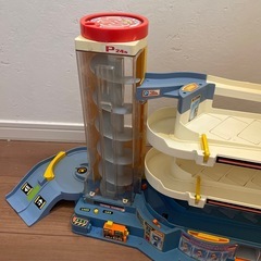 トミカ　おもちゃの画像