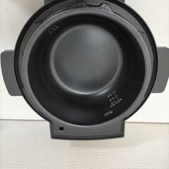 　アイリスオーヤマ　 電気圧力鍋　黒　ブラック　 KPC-MA2-B　 2021年製 自動メニュー搭載 多機能 時短調理　炊飯 予約 保温対応 煮込み 蒸し 保温 予約 家庭用 キッチン家電　88312-3-003Yの画像