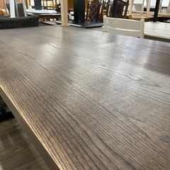 ダイニングテーぶーブルの画像