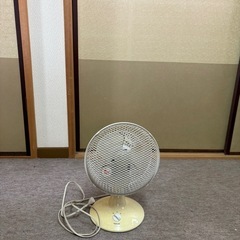卓上型扇風機の画像