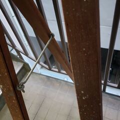 【無料】イーゼルをお譲りします。の画像