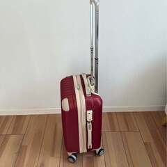 スーツケース キャリーケース レッドの画像
