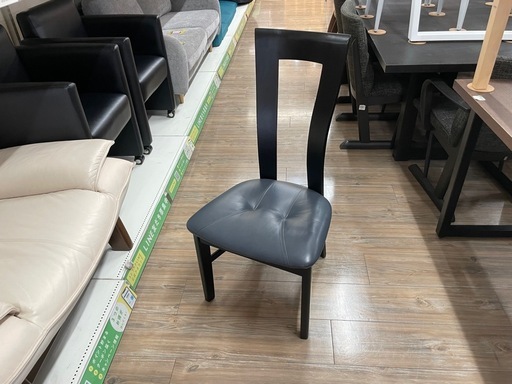 ダイニングチェアー