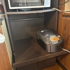 食器棚　の画像