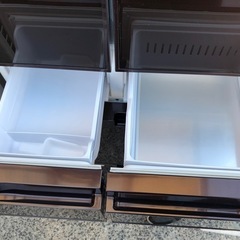 ◆近くなら送料無料‼︎ 自動開閉機能付き☆　6ドア冷凍冷蔵庫 日立 517L の画像