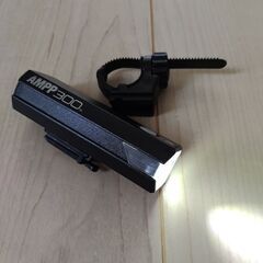 キャットアイ　ampp300　ライト　中古の画像