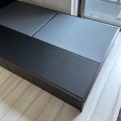 シモンズ セミダブルベットフレーム　引き出し収納付き　木製ベッドフレームの画像