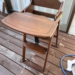 Tatameruたためる　ベビーハイチェアの画像