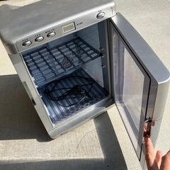 ポータブル温冷蔵庫の画像