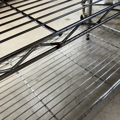 ロ 2511-132 3段スチールラック キズ汚れサビ有り 現状お渡しの画像