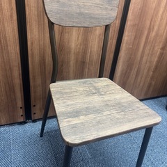 椅子
の画像