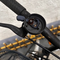 訳あり★サザンポート　カゴ付き自転車　シルバー　27インチ　ギアなし　荷台付きの画像