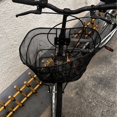 訳あり★サザンポート　カゴ付き自転車　シルバー　27インチ　ギアなし　荷台付きの画像