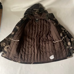 VANS OFF THE WALL バンズ ジャケット XS サイズ 迷彩柄 中古品  の画像