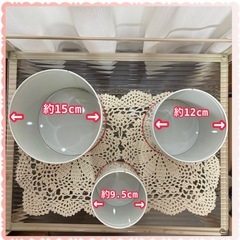 フレーズ『いちご柄 』保存缶 3個セットの画像