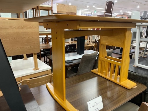 無印良品ダイニングテーブル値下げしました！！