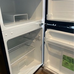 Comfee 90L冷蔵庫 2022年製　小型冷蔵庫の画像