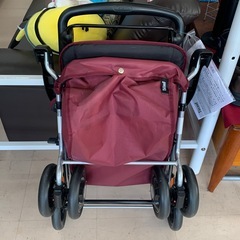 美原店 幸和製作所 tacaof カウートII SIST04 シルバーカー 座面付き 歩行器　花柄の画像