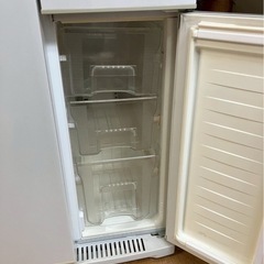 SHARP 冷蔵庫　SJ-SV40K-W 2006年製の画像