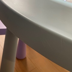 IKEA MAMMUTテーブル の画像