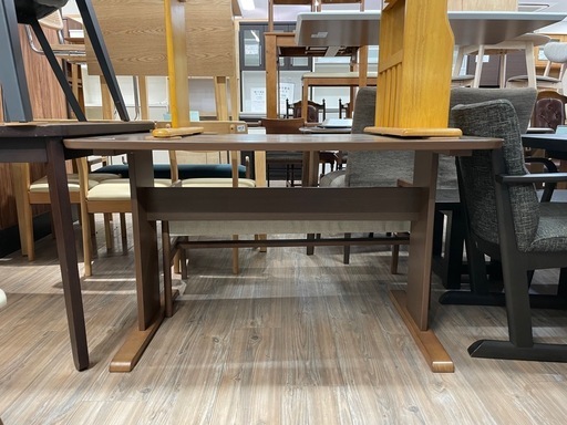 値下げしました！ダイニング4点セット