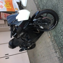 カワサキ ニンジャ250R（EX250K型）   サーキット練習用　競技車両　保安部品外し　書類有りの画像