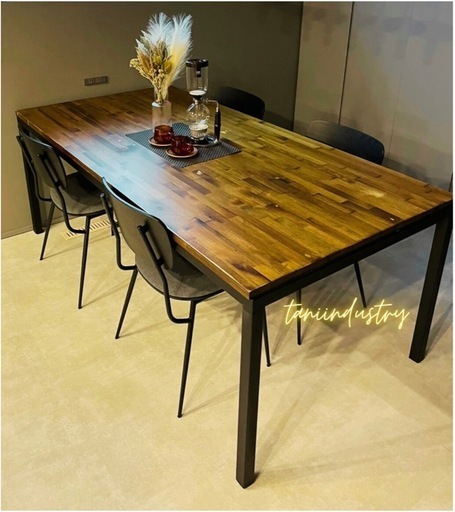 ダイニングテーブル　ワンオーダー