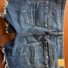 アメリカンイーグルのストレッチデニムショートパンツ未使用の画像