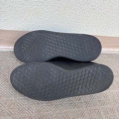adidasスニーカー25.5cmの画像