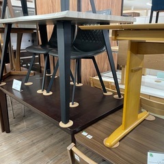 ダイニング4点セット
の画像