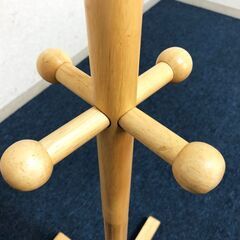 木製ポールハンガー アニマルシリーズキッズハンガー ヒヨコ　洋服掛けスリムデザイン 子供用 コンパクトかばん掛け ハンガーラックの画像