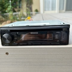 キャリー用フロントパネルとKENWOOD U330カーオーディオのせっセットの画像