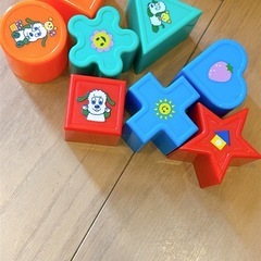 わんわんとうーたんの型はめパズル　の画像