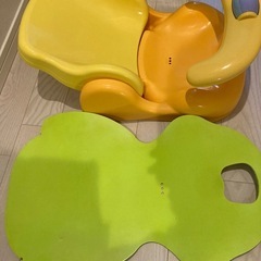 Aprica(アップリカ) バスチェアー 新生児から はじめてのお風呂から使えるバスチェア の画像