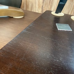 ダイニングテーブルの画像