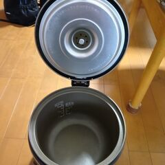都市ガス用炊飯器の画像