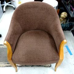 1人掛けチェア 幅63×奥52×高76cm ブラウン系 木×ファブリック 椅子 ソファタイプ 家具 一人掛け 札幌市 中央区 南12条の画像