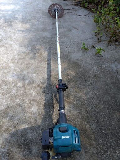 マキタ makita MEM2650LHT 草刈機 刈払機 4スト